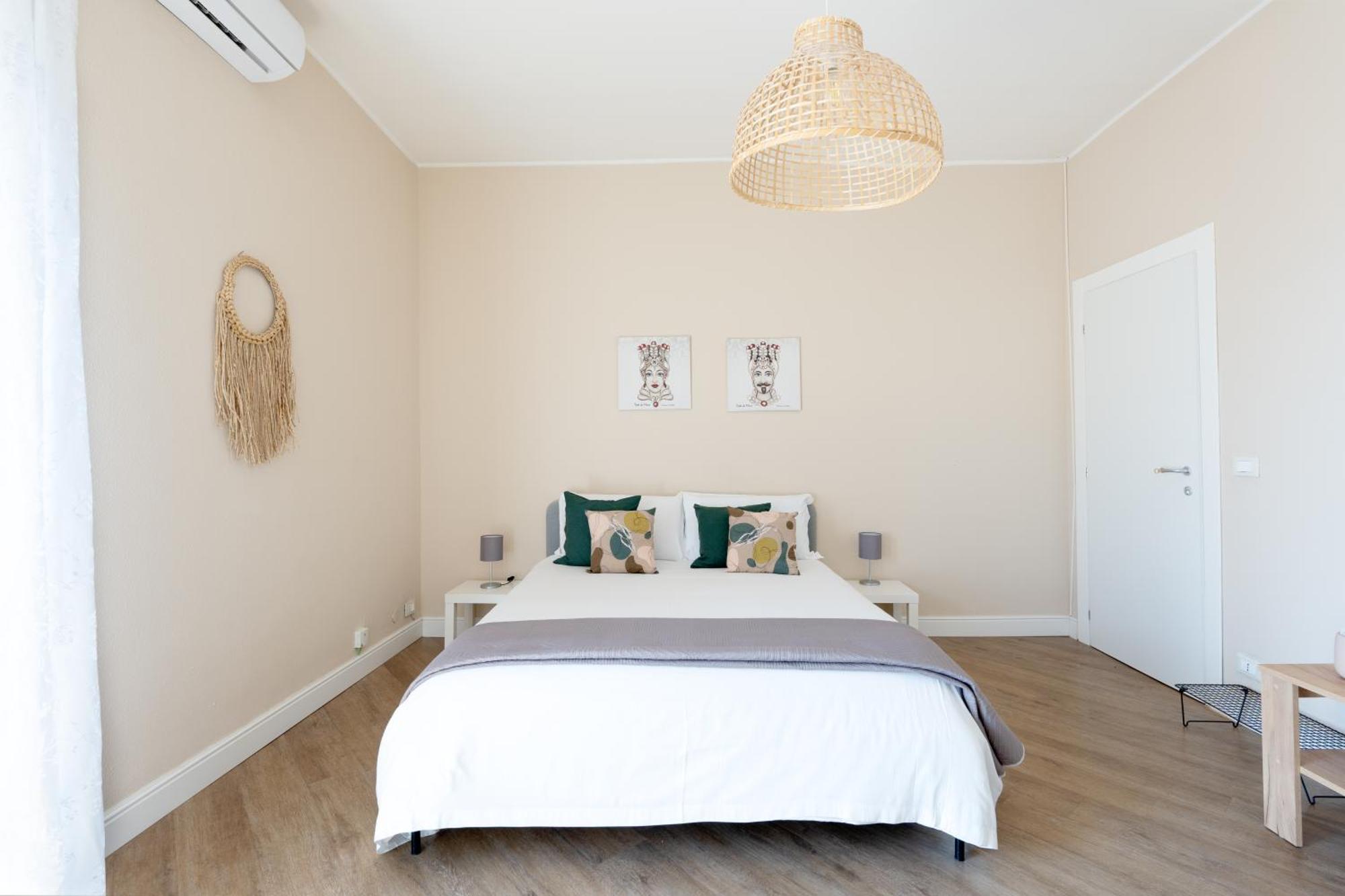 Quintessenza Marina Holiday Home Catania Luaran gambar